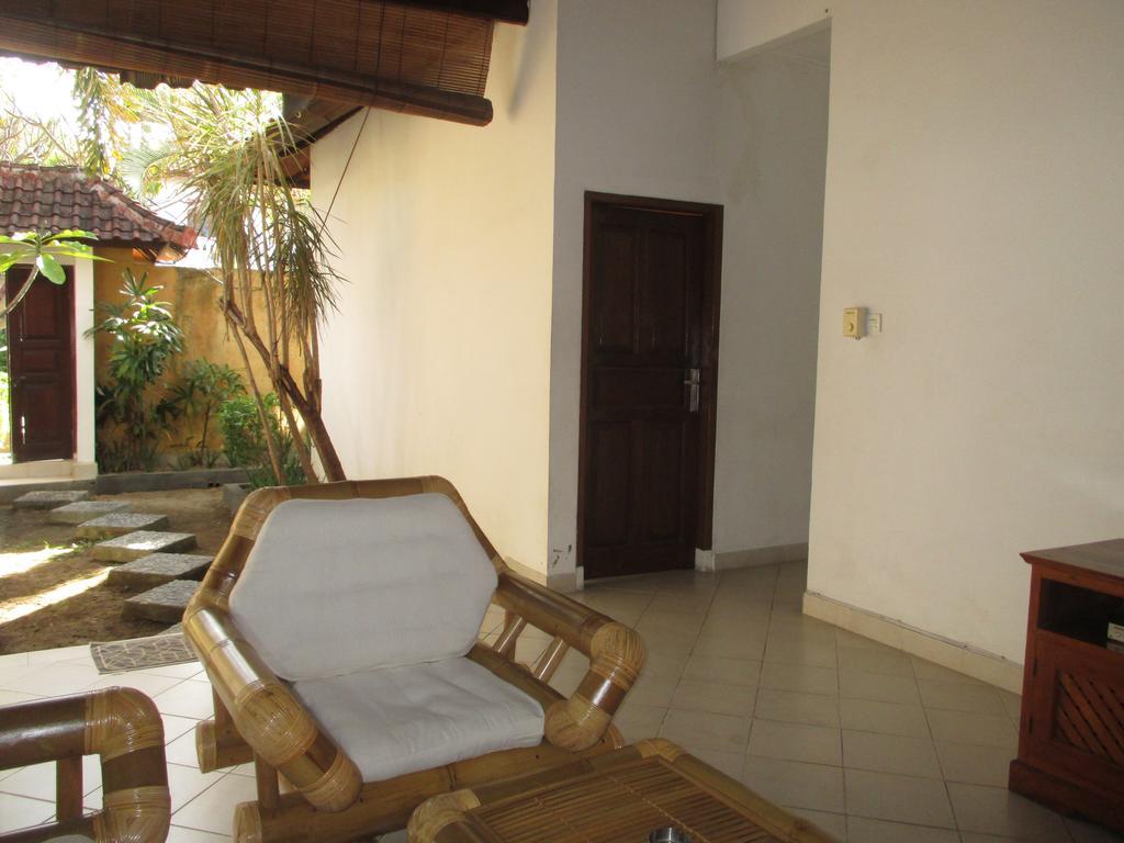Yuli Bungalows Kuta  Luaran gambar