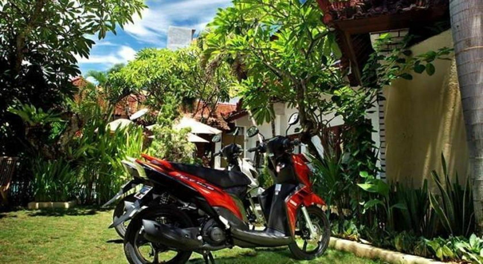 Yuli Bungalows Kuta  Luaran gambar
